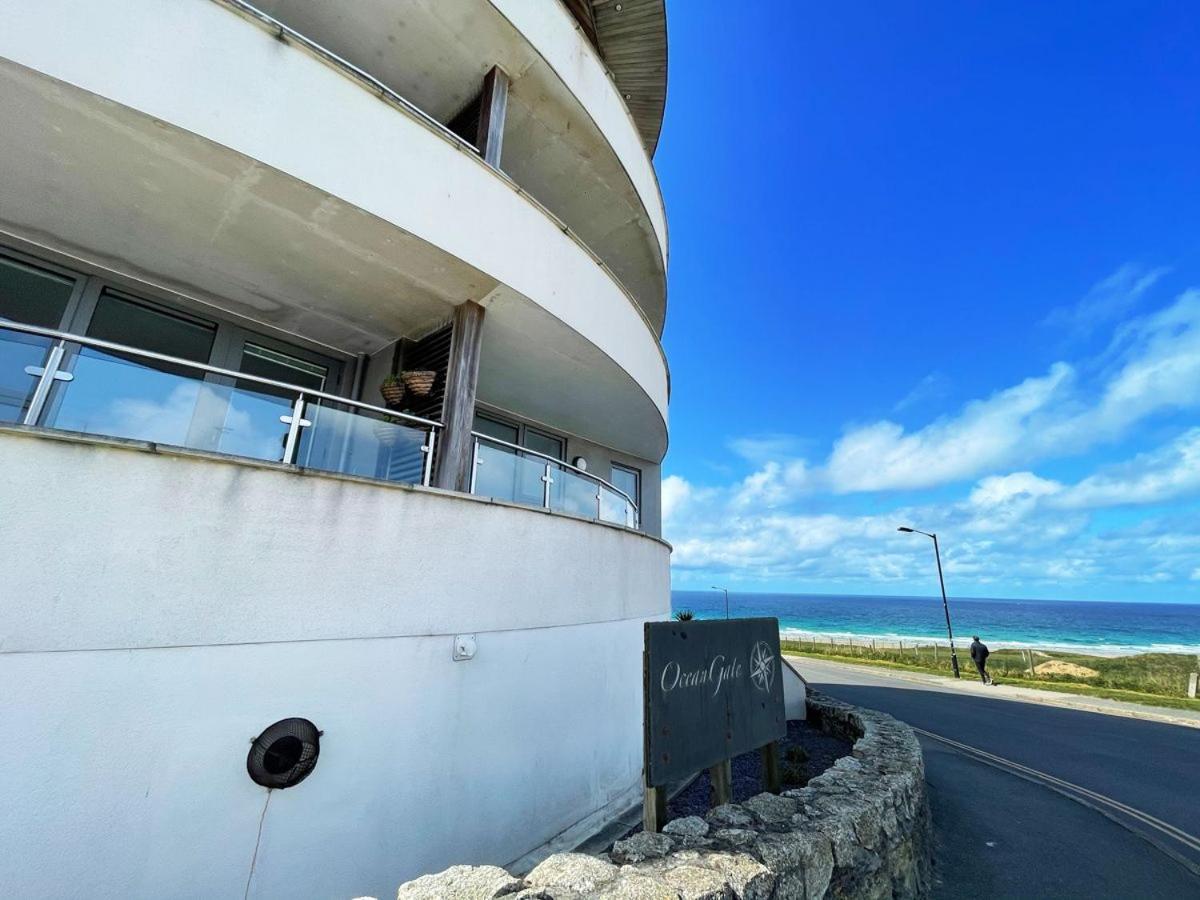 Ocean Gate 24